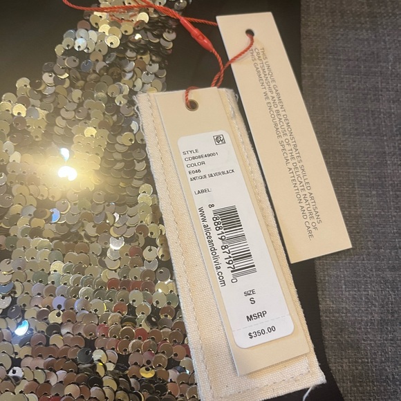 NWT AO.LA by Alice + Olivia Shirt Sequin Tank Top Gold Silver Size Small - Picture 5 of 5